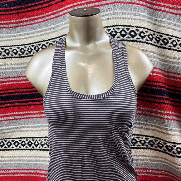Lululemon Tank Top - Picture 5 of 5
